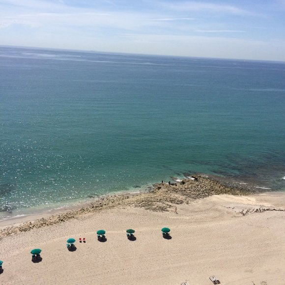 Meet your Posher, Jodi - Picture 2 of 3